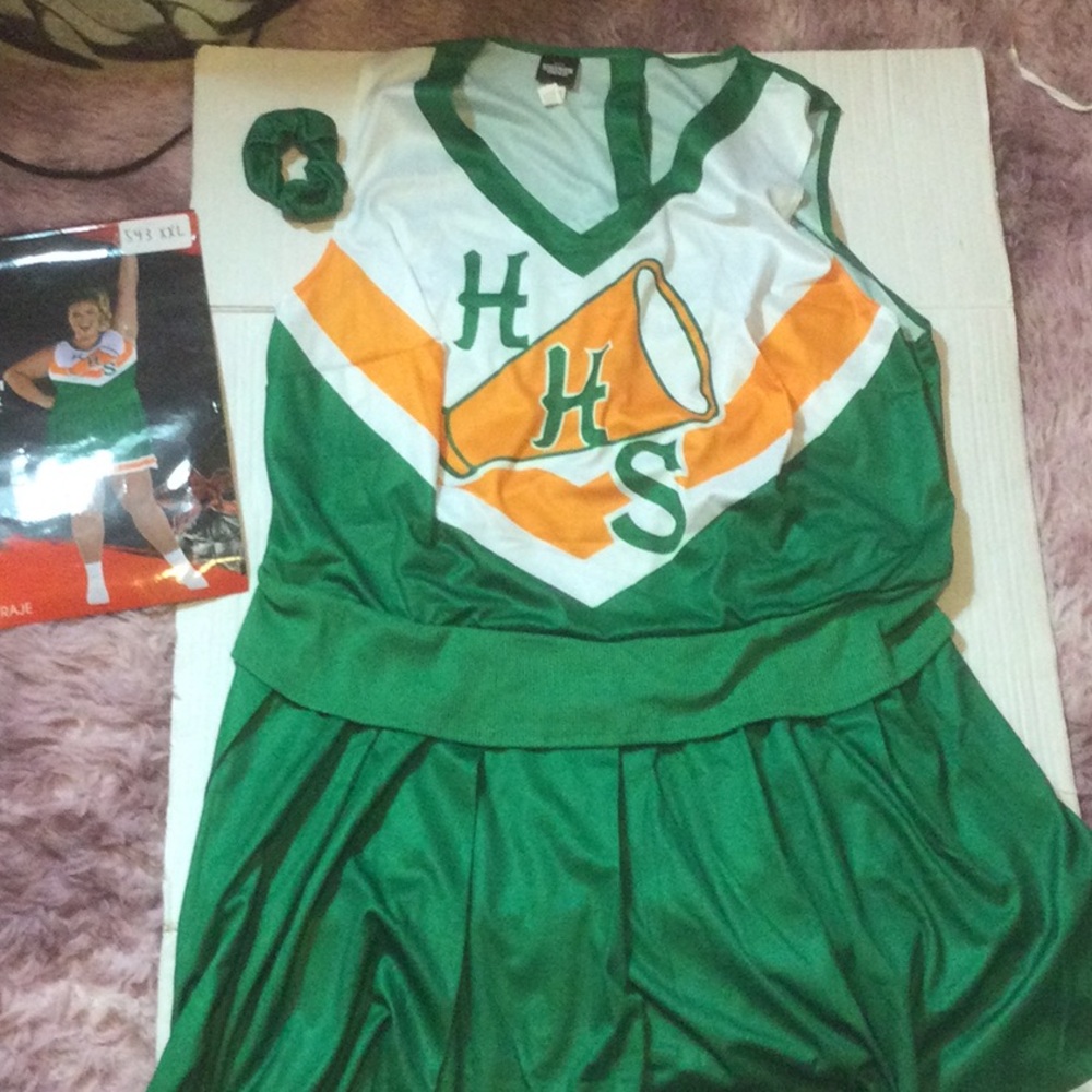 Green and Orange HS Cheerleading Uniforrm